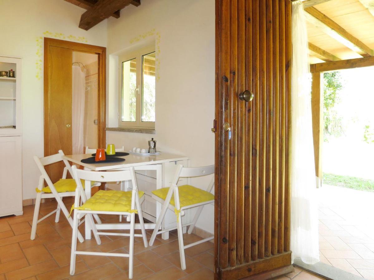Holiday Home Chalet Del Lago By Interhome Bolsena Eksteriør bilde
