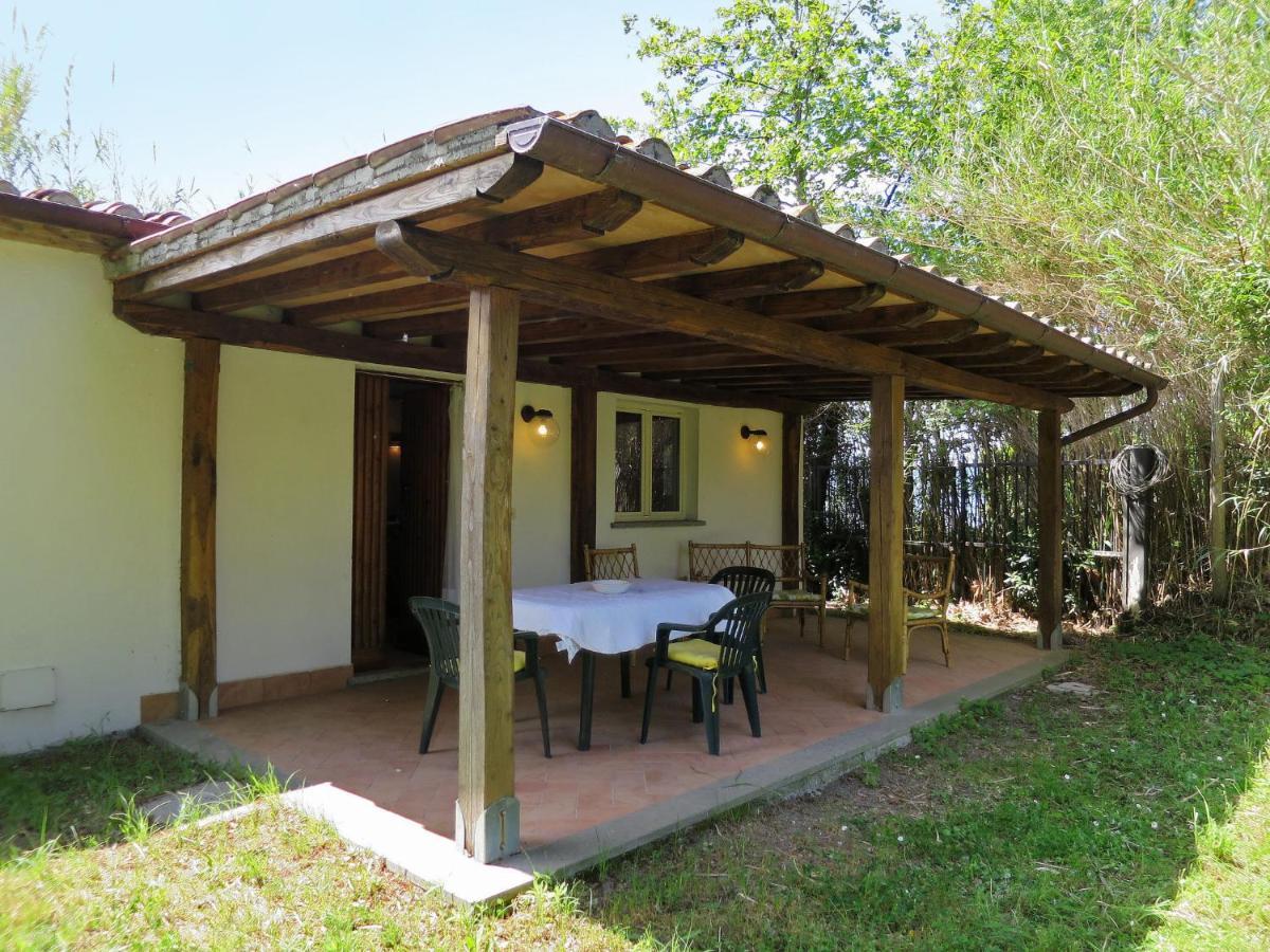Holiday Home Chalet Del Lago By Interhome Bolsena Eksteriør bilde